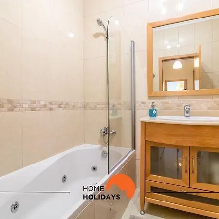 #028 T1 Orada By Holidays *